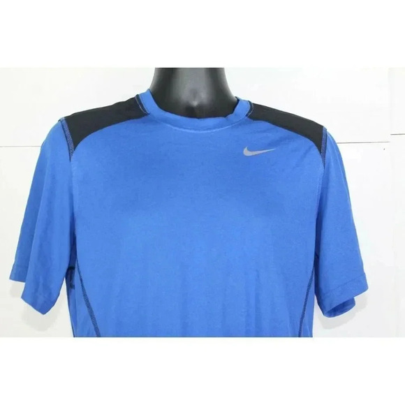 Mens DRI-FIT Nike shirt size M - Picture 2 of 6